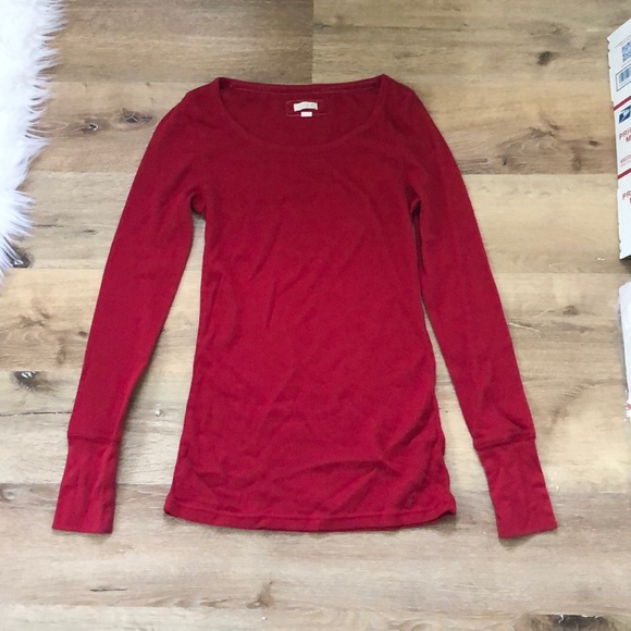 aerie Tops - Red Long Sleeve Waffle Thermal, Size M